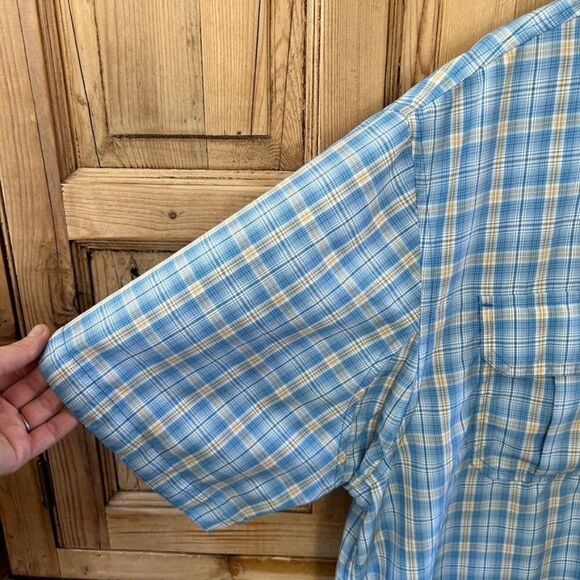 Duluth Trading Company XL Blue Plaid Short‎ Sleeve Button Front Shirt Collared - Picture 4 of 10
